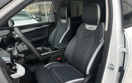 Geely Atlas, 2023 год, 2 950 000 рублей, 18 фотография