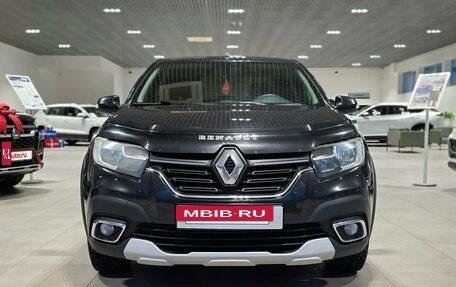 Renault Logan II, 2019 год, 1 050 000 рублей, 2 фотография