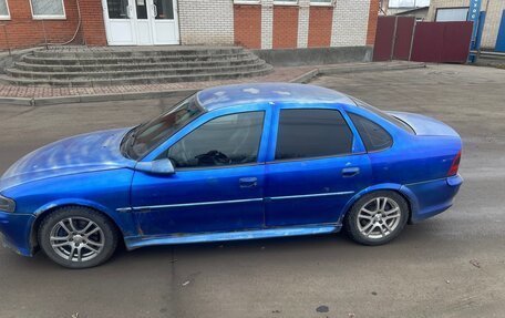 Opel Vectra B рестайлинг, 1996 год, 250 000 рублей, 3 фотография