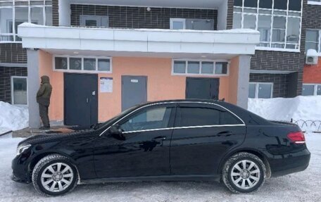 Mercedes-Benz E-Класс, 2014 год, 2 500 000 рублей, 2 фотография