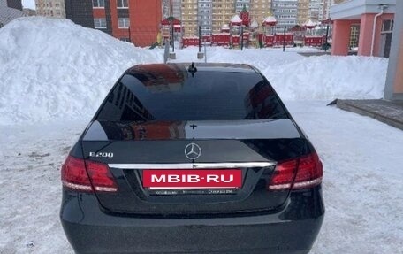 Mercedes-Benz E-Класс, 2014 год, 2 500 000 рублей, 4 фотография