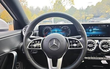 Mercedes-Benz A-Класс, 2022 год, 2 150 000 рублей, 12 фотография