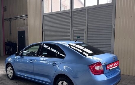 Skoda Rapid I, 2014 год, 950 000 рублей, 4 фотография