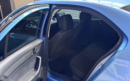 Skoda Rapid I, 2014 год, 950 000 рублей, 12 фотография