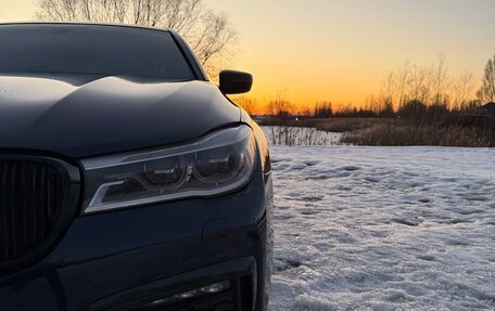BMW 7 серия, 2017 год, 3 400 000 рублей, 2 фотография