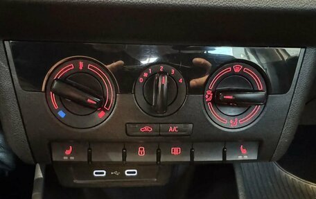 Volkswagen Polo VI (EU Market), 2020 год, 1 450 000 рублей, 20 фотография