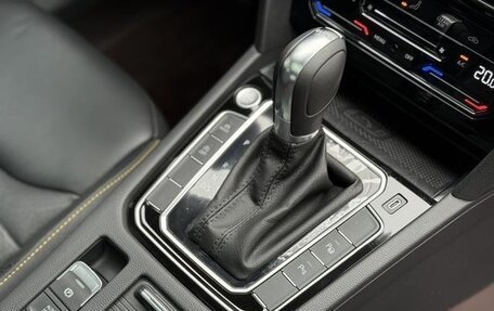 Volkswagen Passat CC, 2025 год, 4 310 000 рублей, 10 фотография