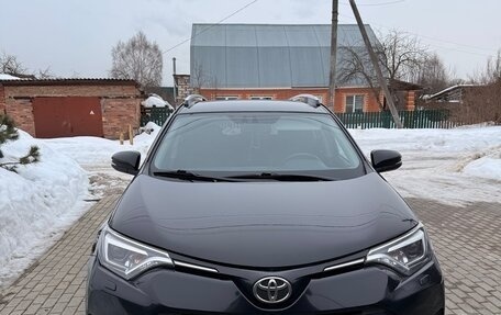 Toyota RAV4, 2018 год, 1 670 000 рублей, 1 фотография