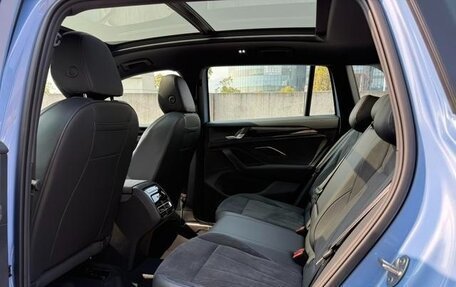 Volkswagen Tiguan, 2024 год, 4 290 000 рублей, 10 фотография