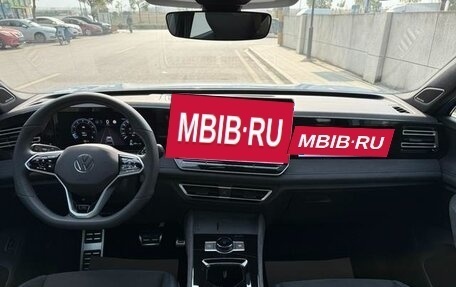 Volkswagen Tiguan, 2024 год, 4 290 000 рублей, 7 фотография