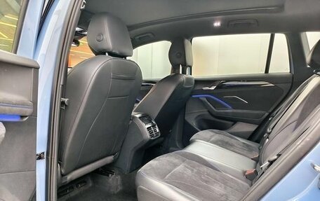 Volkswagen Tiguan, 2024 год, 4 290 000 рублей, 9 фотография