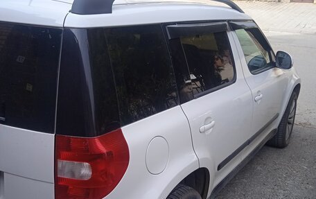 Skoda Yeti I рестайлинг, 2011 год, 650 000 рублей, 7 фотография