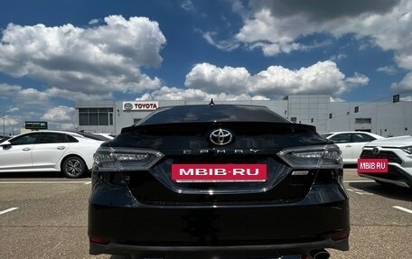 Toyota Camry, 2020 год, 2 450 000 рублей, 2 фотография