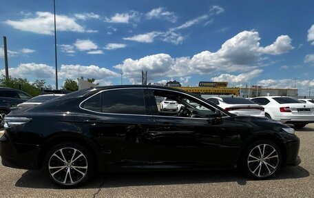 Toyota Camry, 2020 год, 2 450 000 рублей, 6 фотография