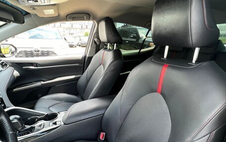 Toyota Camry, 2020 год, 2 450 000 рублей, 14 фотография