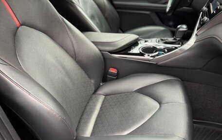 Toyota Camry, 2020 год, 2 450 000 рублей, 15 фотография