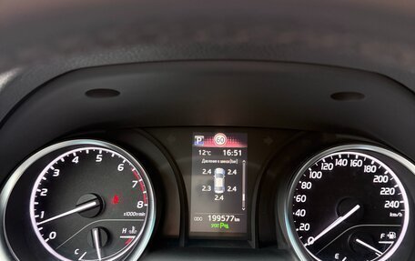 Toyota Camry, 2020 год, 2 450 000 рублей, 10 фотография