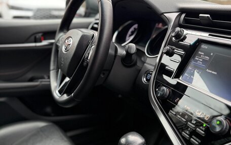 Toyota Camry, 2020 год, 2 450 000 рублей, 19 фотография