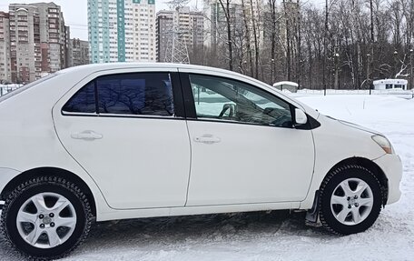 Toyota Yaris III рестайлинг, 2006 год, 620 000 рублей, 8 фотография