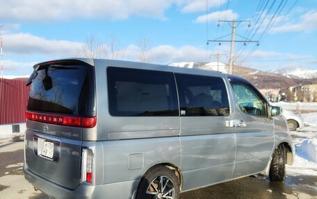 Nissan Elgrand III, 2003 год, 900 000 рублей, 5 фотография