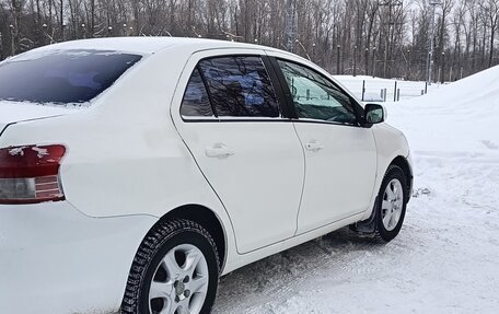 Toyota Yaris III рестайлинг, 2006 год, 620 000 рублей, 7 фотография