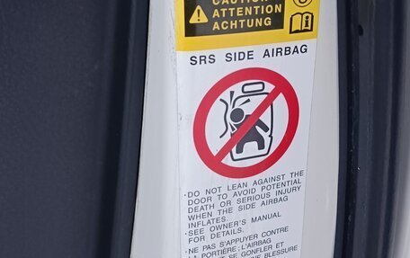 Toyota Yaris III рестайлинг, 2006 год, 620 000 рублей, 23 фотография