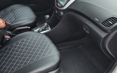 Hyundai Solaris II рестайлинг, 2012 год, 670 000 рублей, 7 фотография