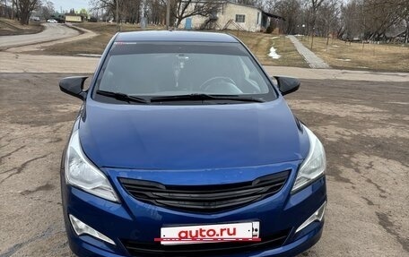 Hyundai Solaris II рестайлинг, 2016 год, 700 000 рублей, 4 фотография