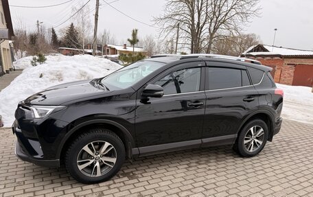 Toyota RAV4, 2018 год, 1 670 000 рублей, 3 фотография