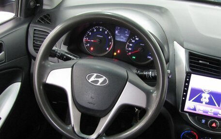 Hyundai Solaris II рестайлинг, 2015 год, 771 000 рублей, 14 фотография