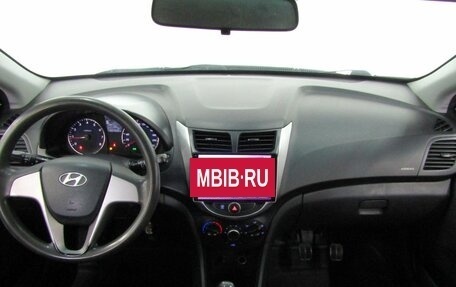 Hyundai Solaris II рестайлинг, 2015 год, 771 000 рублей, 13 фотография