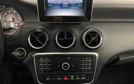 Mercedes-Benz A-Класс, 2017 год, 1 140 000 рублей, 18 фотография