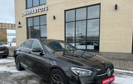 Mercedes-Benz E-Класс, 2021 год, 3 850 000 рублей, 2 фотография