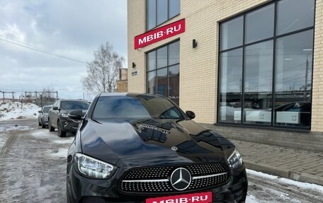 Mercedes-Benz E-Класс, 2021 год, 3 850 000 рублей, 3 фотография