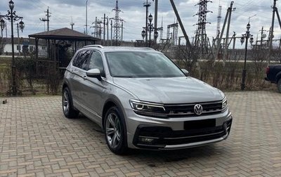 Volkswagen Tiguan II, 2019 год, 3 150 000 рублей, 1 фотография