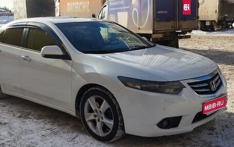 Honda Accord VIII рестайлинг, 2012 год, 1 390 000 рублей, 1 фотография