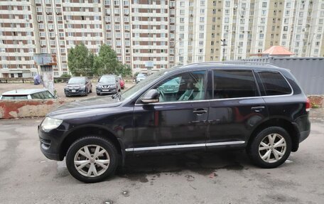 Volkswagen Touareg III, 2008 год, 1 000 000 рублей, 2 фотография
