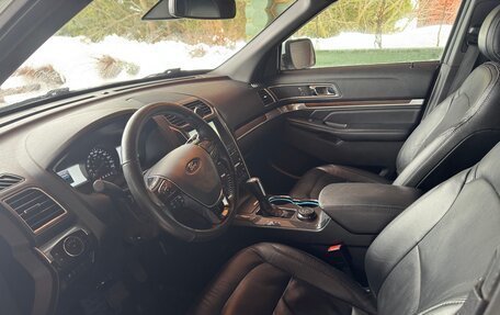 Ford Explorer VI, 2015 год, 2 400 000 рублей, 10 фотография