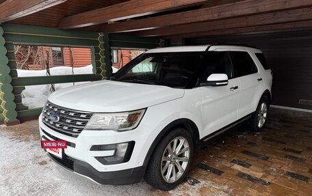 Ford Explorer VI, 2015 год, 2 400 000 рублей, 7 фотография
