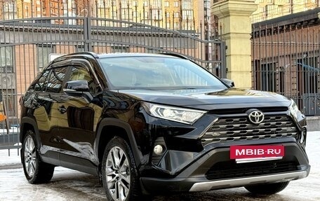 Toyota RAV4, 2022 год, 4 790 000 рублей, 5 фотография