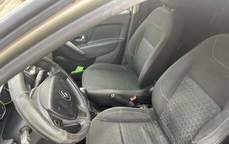 Renault Logan II, 2014 год, 630 000 рублей, 3 фотография