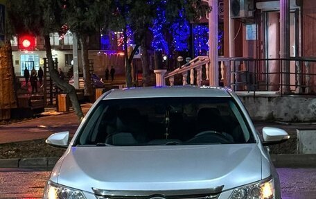 Toyota Camry, 2012 год, 1 600 000 рублей, 2 фотография