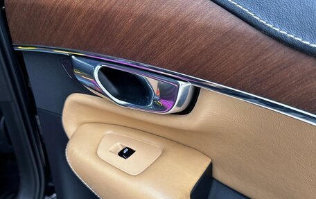 Volvo XC90 II рестайлинг, 2017 год, 3 350 000 рублей, 16 фотография