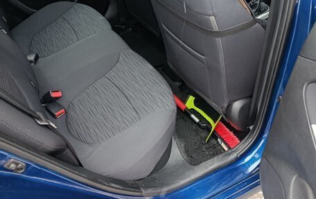 Hyundai Solaris II рестайлинг, 2015 год, 890 000 рублей, 5 фотография