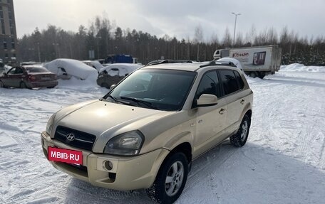 Hyundai Tucson III, 2005 год, 590 000 рублей, 3 фотография