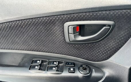 Hyundai Tucson III, 2005 год, 590 000 рублей, 13 фотография