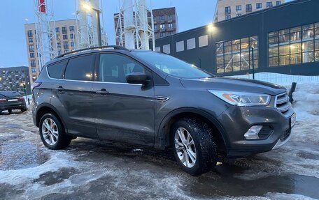 Ford Escape III, 2018 год, 1 800 000 рублей, 2 фотография