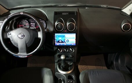 Nissan Qashqai, 2011 год, 980 000 рублей, 9 фотография