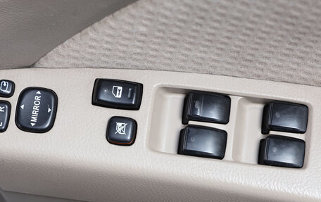 Toyota ISis I, 2006 год, 839 000 рублей, 8 фотография