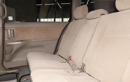 Toyota ISis I, 2006 год, 839 000 рублей, 16 фотография